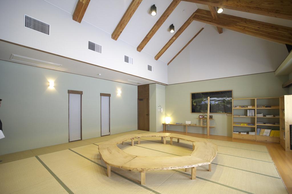 Toyota Shirakawa-Go Eco-Institute Hotel Eksteriør billede