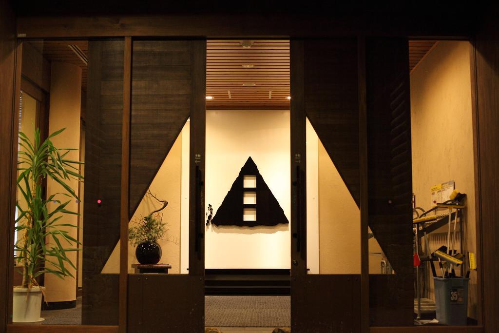 Toyota Shirakawa-Go Eco-Institute Hotel Eksteriør billede
