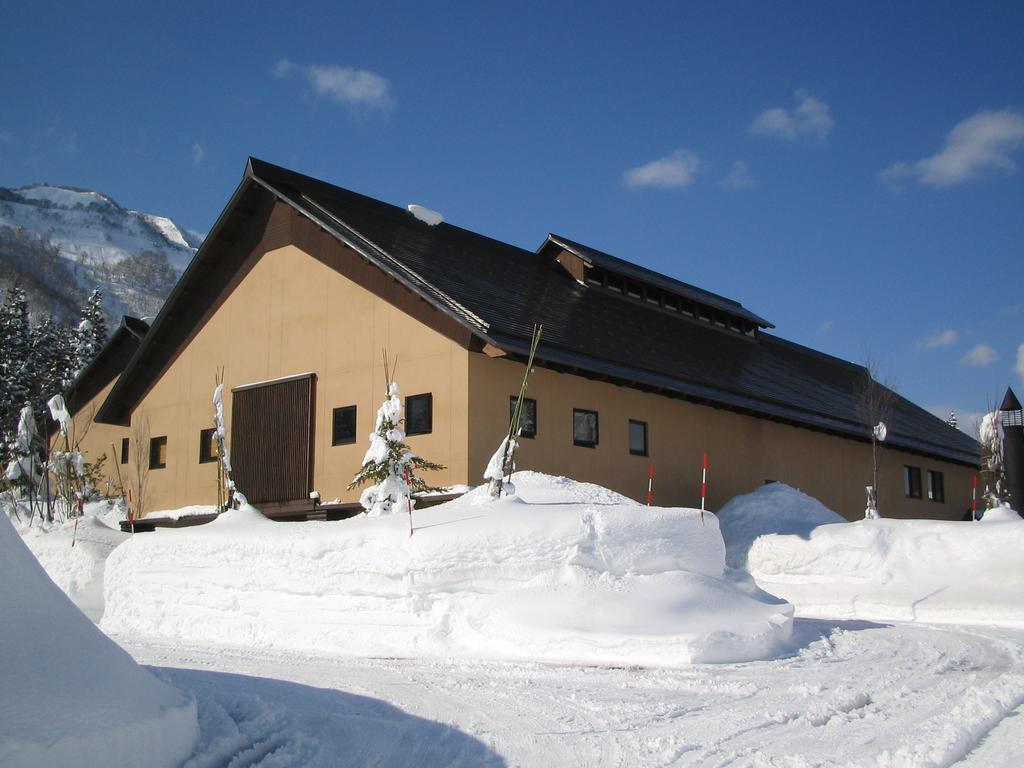 Toyota Shirakawa-Go Eco-Institute Hotel Eksteriør billede